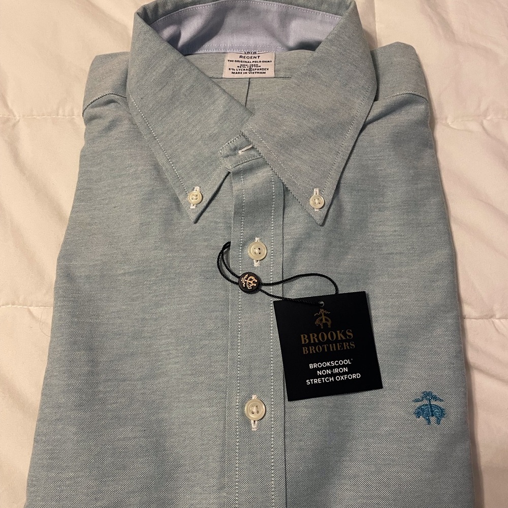 Brooks Brothers Sky Blue non iron stretch Oxford, medium NWT